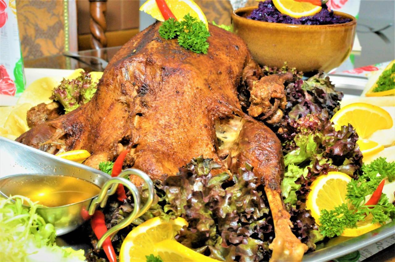 Restauracia Penzion Na Mlyne Stará Turá المظهر الخارجي الصورة